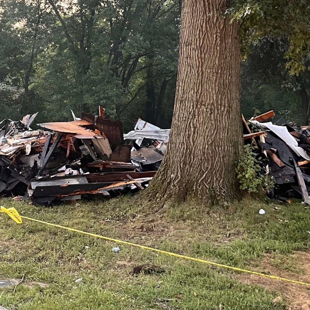 Jeffersonville house explosion debris